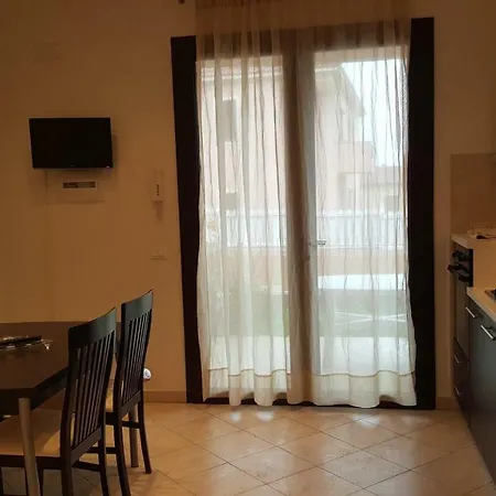 Lejlighed Casa Con Terrazza E Posto Auto