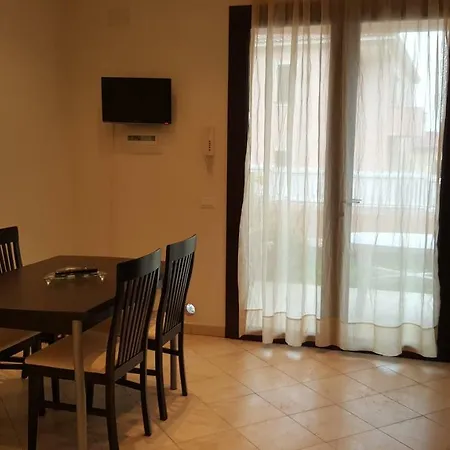 Casa Con Terrazza E Posto Auto * Valledoria (Sardinia)