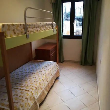 Casa Con Terrazza E Posto Auto Valledoria (Sardinia)