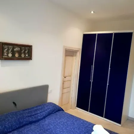 Casa Con Terrazza E Posto Auto Lejlighed *