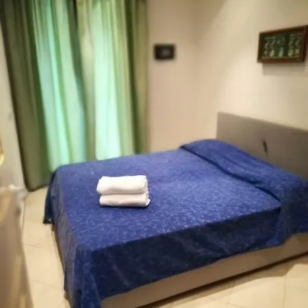 Casa Con Terrazza E Posto Auto Valledoria (Sardinia)