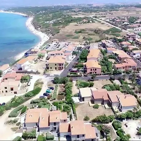 Casa Con Terrazza E Posto Auto 아파트 *